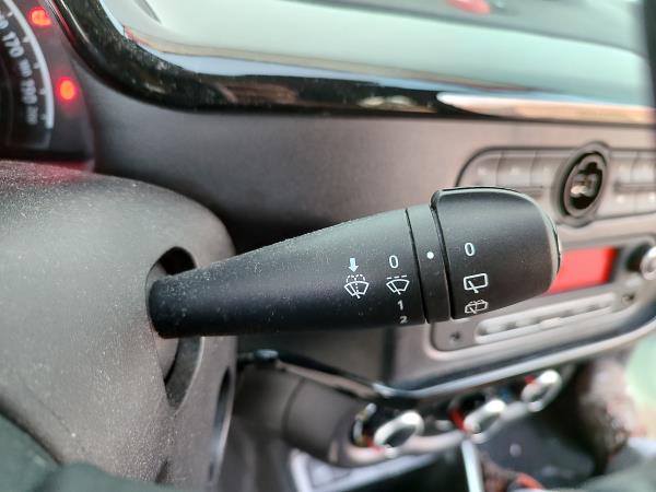 Twingo III  RENAULT Twingo III (BCM_) Imagem-91