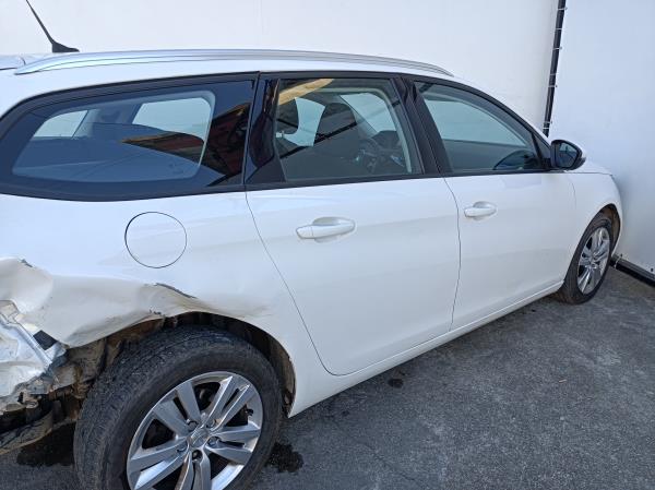 308 SW II PEUGEOT 308 SW II Imagem-3