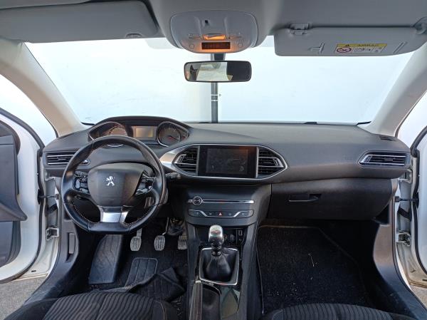 308 SW II PEUGEOT 308 SW II Imagem-9