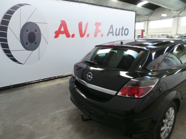 Astra H Hatchback  OPEL Astra H Hatchback (L48) Imagem-1