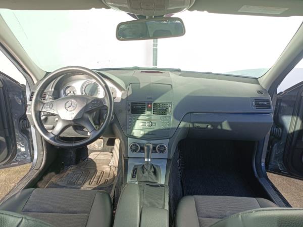 Classe C  MERCEDES-BENZ Classe C (W204) Imagem-6