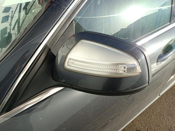 Classe C  MERCEDES-BENZ Classe C (W204) Imagem-12