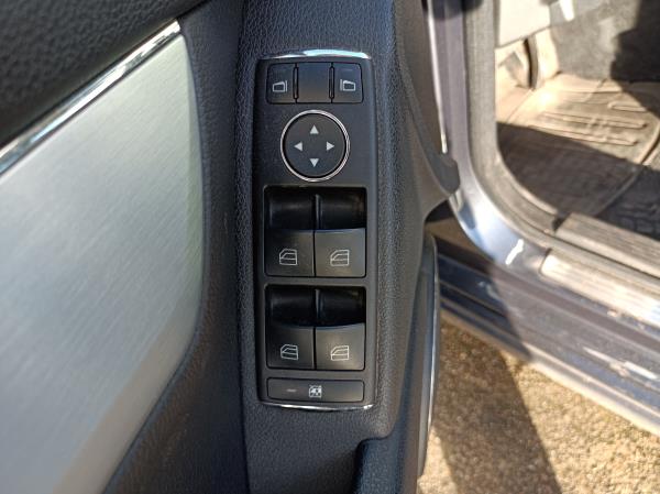 Classe C  MERCEDES-BENZ Classe C (W204) Imagem-50