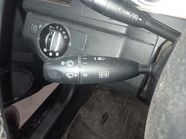 Classe C  MERCEDES-BENZ Classe C (W204) Imagem-152