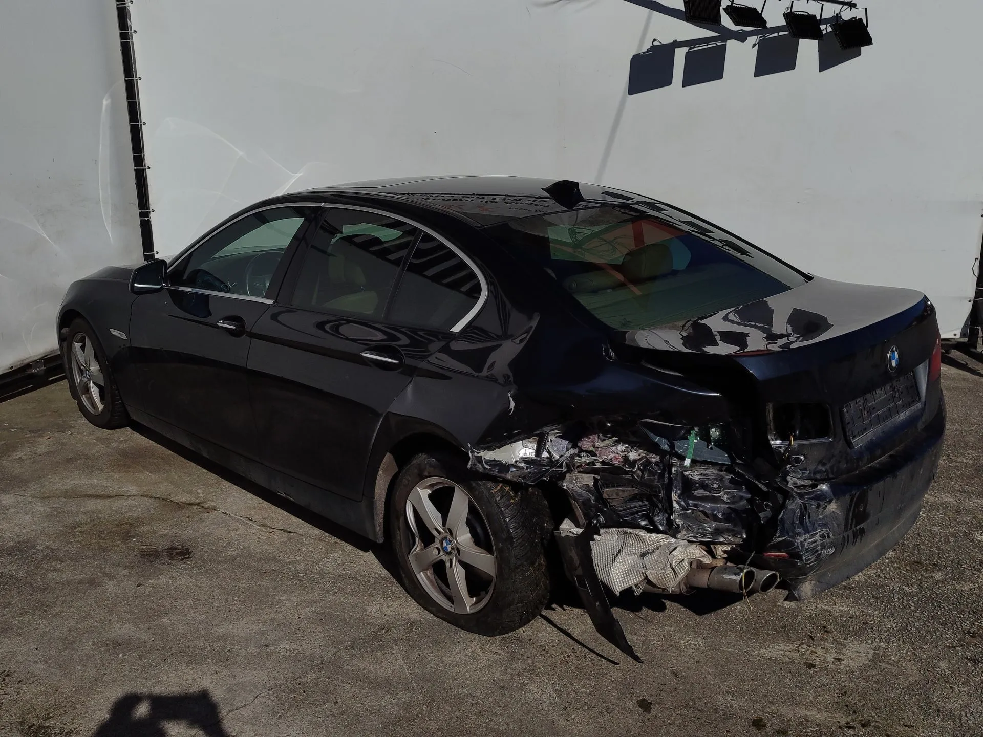 5  BMW 5 (F10) Imagem-4