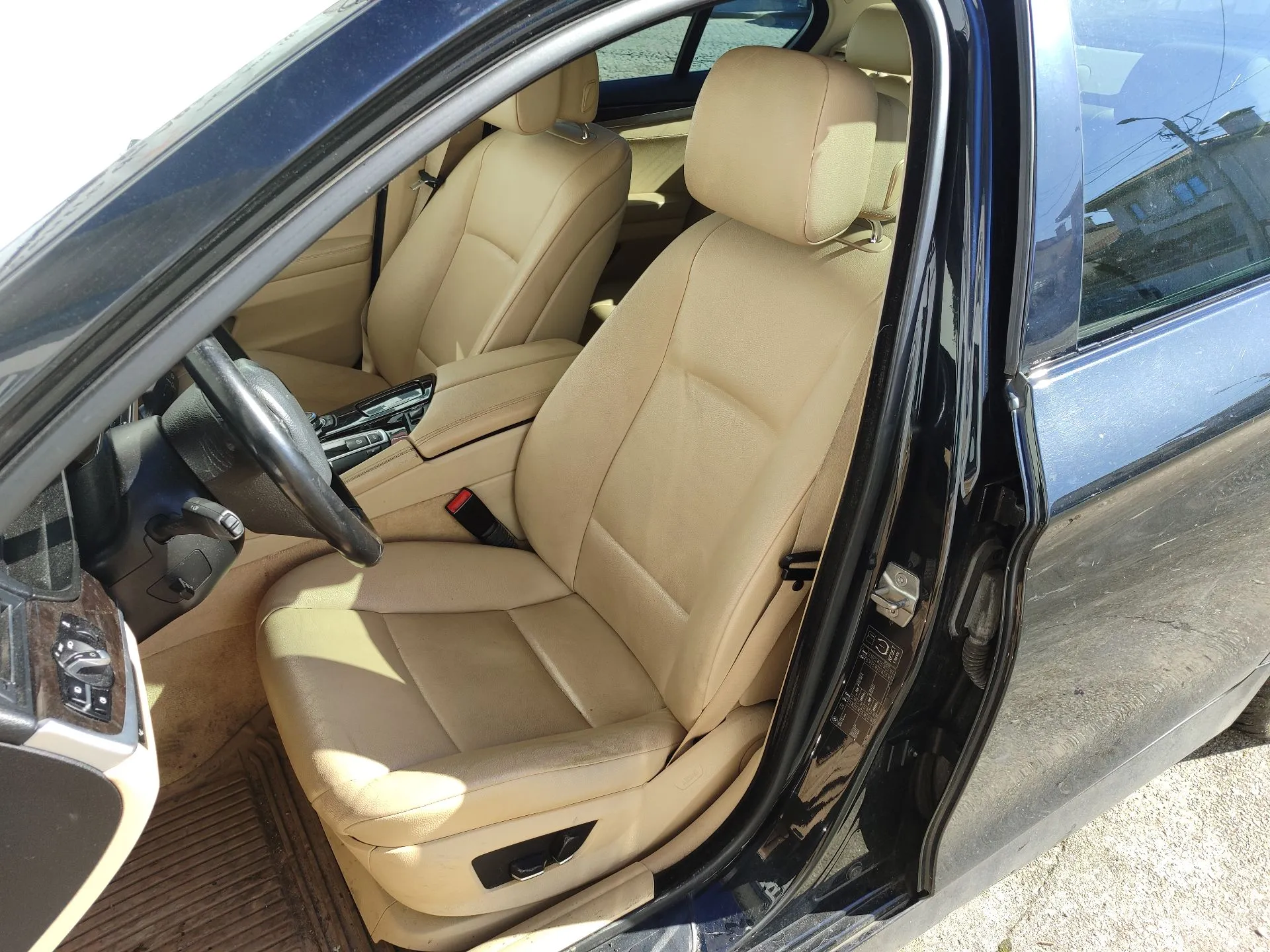 5  BMW 5 (F10) Imagem-9