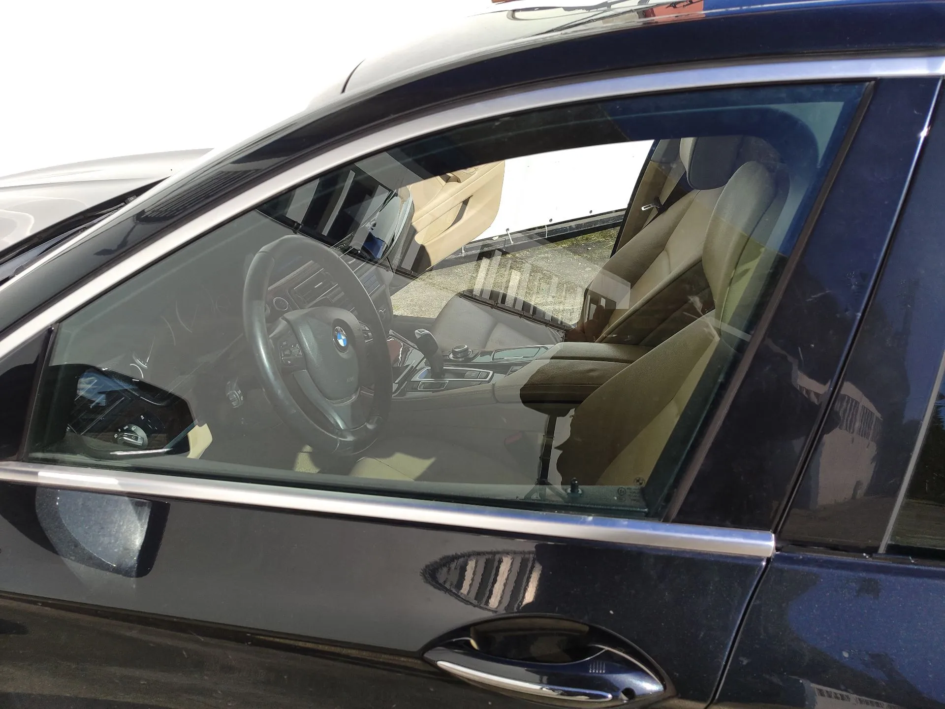 5  BMW 5 (F10) Imagem-18