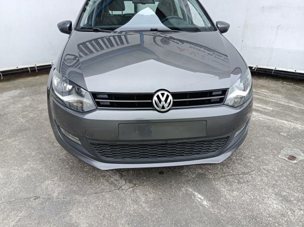Polo  VOLKSWAGEN Polo (6R, 6C) Imagem-1