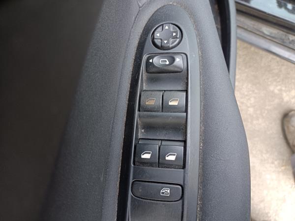 C4 II  CITROËN C4 II (B7) Imagem-57