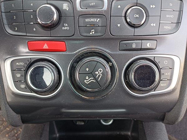 C4 II  CITROËN C4 II (B7) Imagem-85