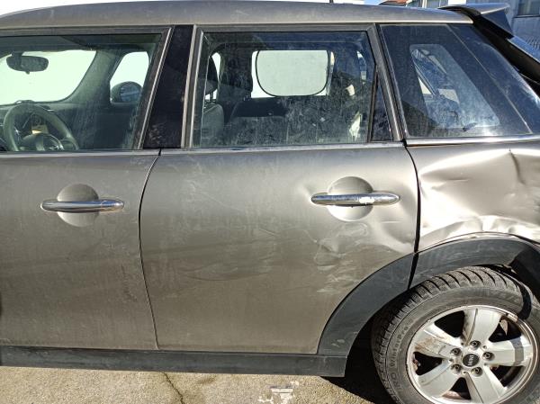 Mini  MINI Mini (F55) Imagem-15