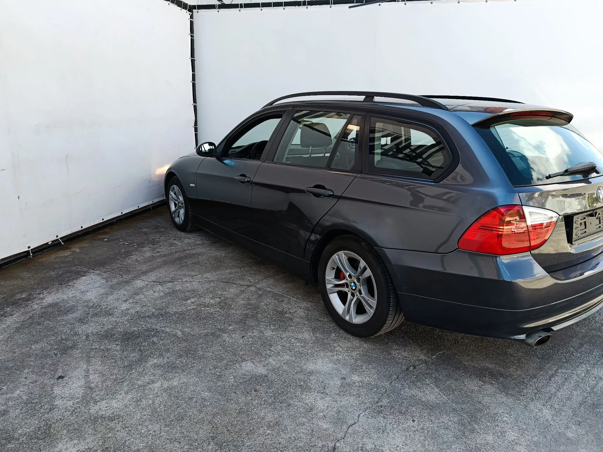 3 Touring  BMW 3 Touring (E91) Imagem-4