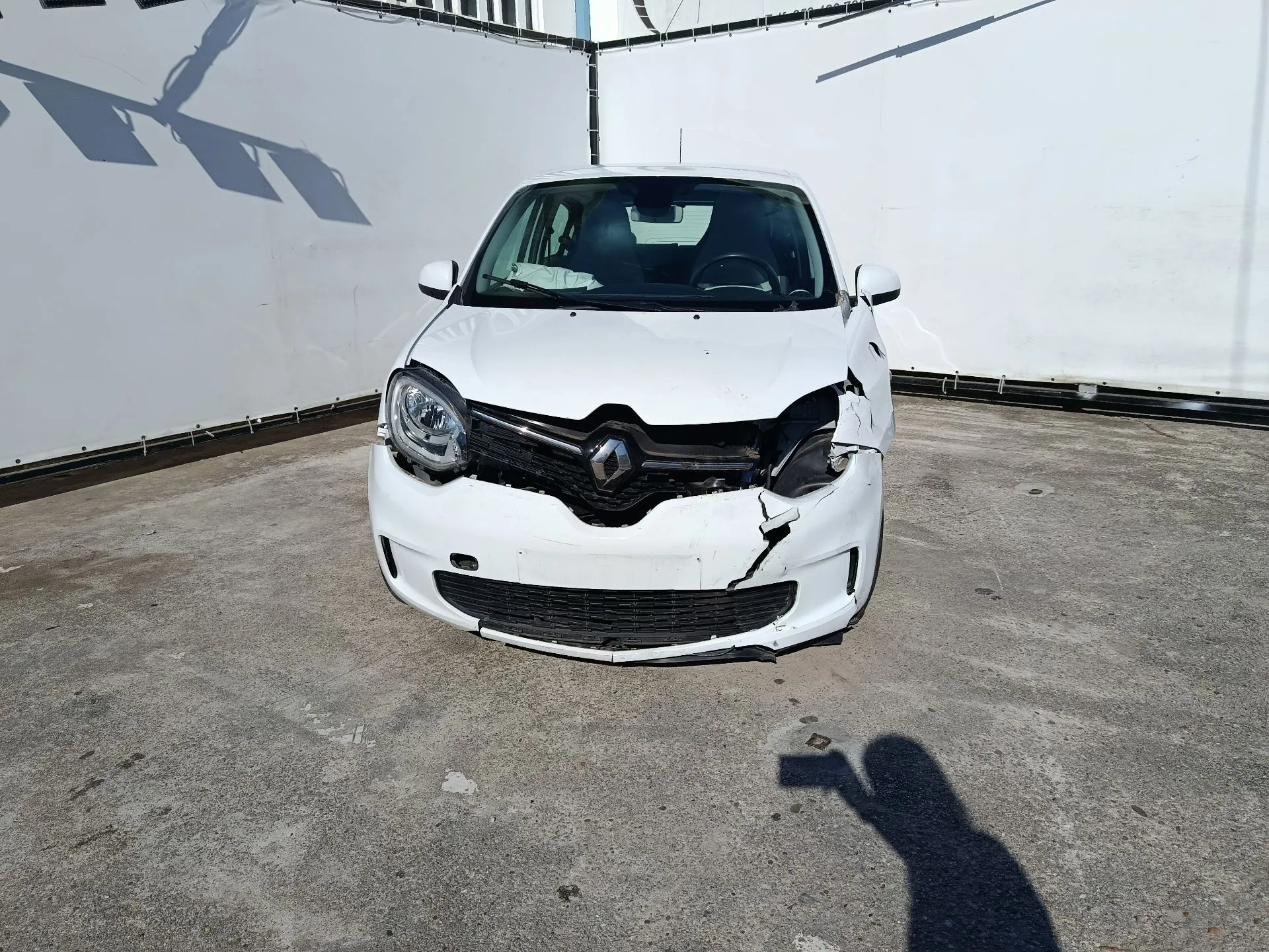 Twingo III  RENAULT Twingo III (BCM_) Imagem-0