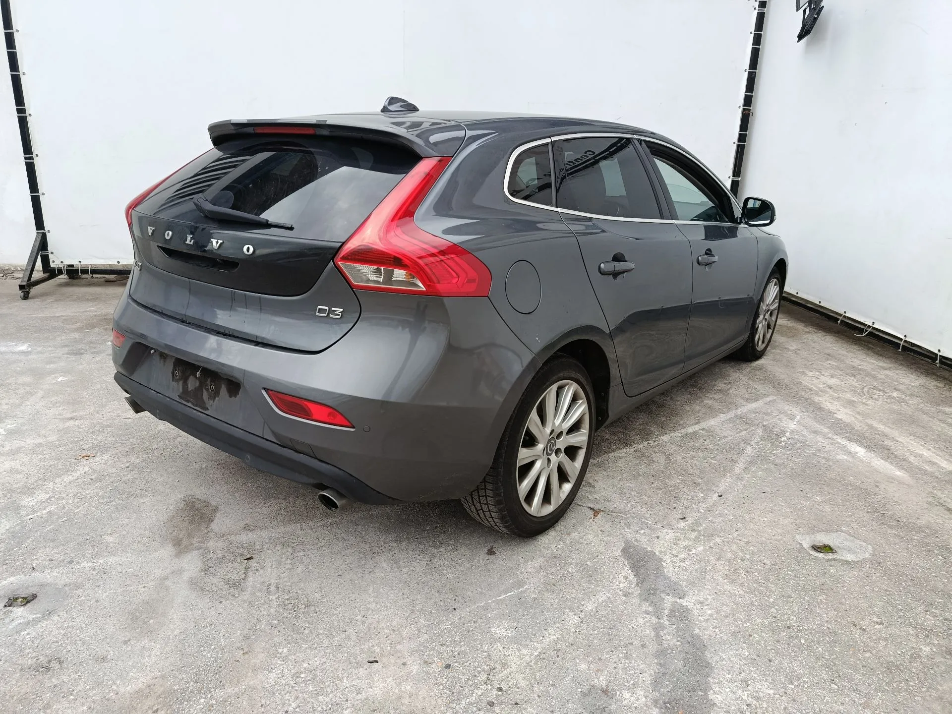 V40 Hatchback VOLVO V40 Hatchback Imagem-2