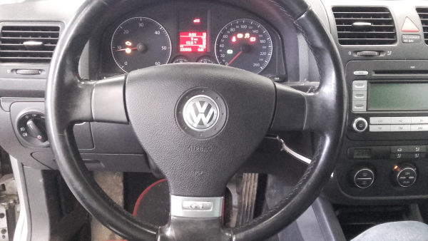 Golf V  VOLKSWAGEN Golf V (1K1) Imagem-8