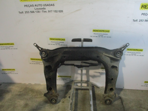 Subchasis delantero AUDI A4 (8E2, B6)