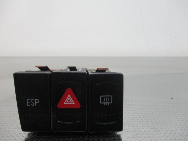 Interruptor / Botao VOLKSWAGEN Passat (3B3) Imagem-1