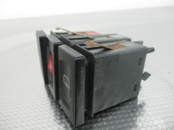 Interruptor / Botao VOLKSWAGEN Passat (3B3) Imagem-2