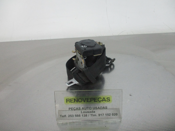 Left rear seatbelt VOLKSWAGEN Passat (3B3)