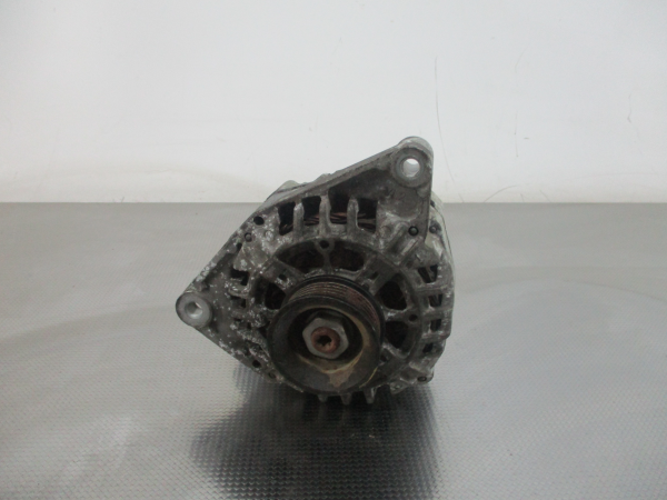 Alternador VOLKSWAGEN Passat (3B3) Imagem-4
