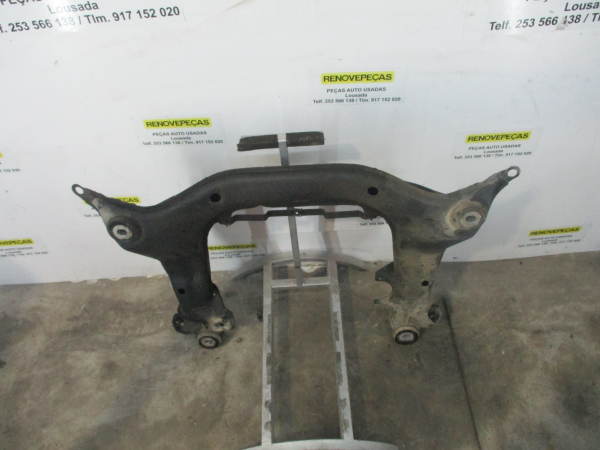 Subchasis delantero VOLKSWAGEN Passat (3B3) Imagem-2