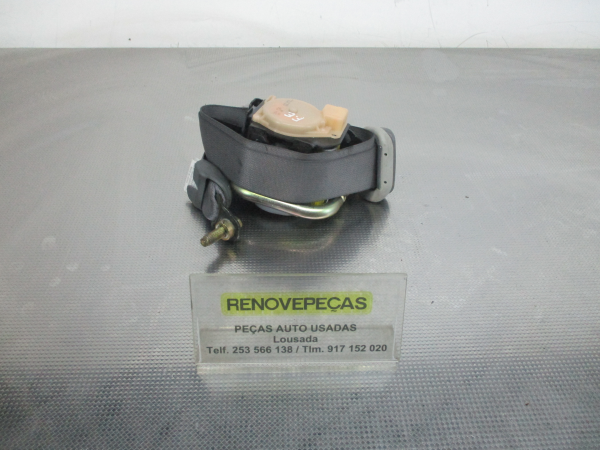 Cinturón delantero izquierdo MAZDA 6 Hatchback (GG)