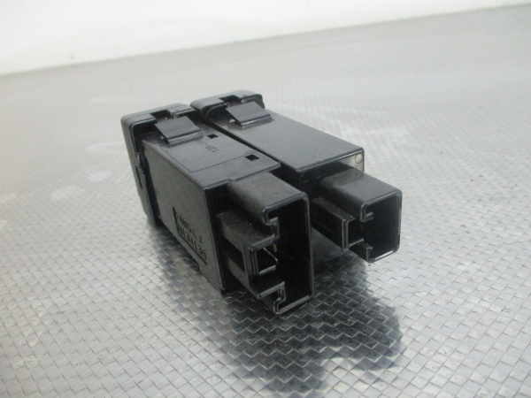 Interruptor / Botao MAZDA 6 Hatchback (GG) Imagem-3