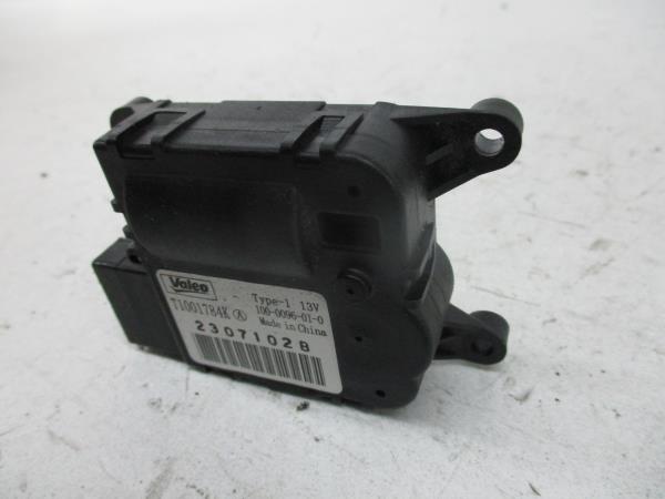 Motor del compuerta de la calefacción RENAULT Megane III (BZ0_) Imagem-1