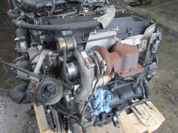 Motor completo FORD Mondeo III Carrinha (BWY) Imagem-1