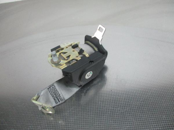 Left rear seatbelt MERCEDES-BENZ Classe C (W203) Imagem-4