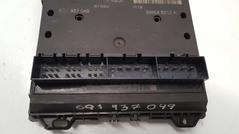 Módulo confort SKODA Fabia I Hatchback (6Y2) Imagem-1