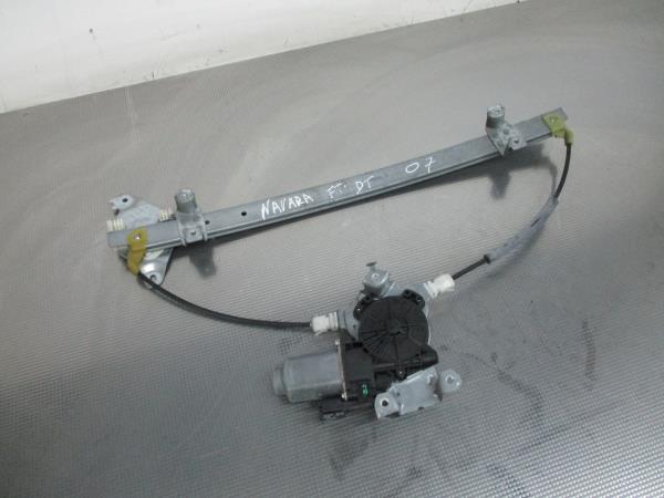 Elevador vidros frente direito NISSAN NP300 Navara Pick Up (D40) Imagem-1