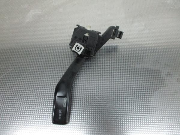 Conjunto / manetes de luzes e limpa vidros AUDI A3 (8P1) Imagem-1