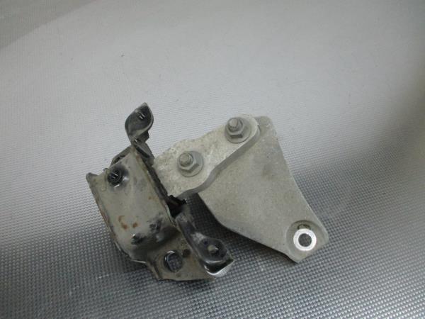Apoio do motor FORD Fiesta VI (CB1, CCN) Imagem-1 Apoio do motor FORD Fiesta VI (CB1, CCN) Imagem-1