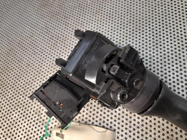 Conjunto / manetes de luzes e limpa vidros TOYOTA Aygo (_B1_) Imagem-2