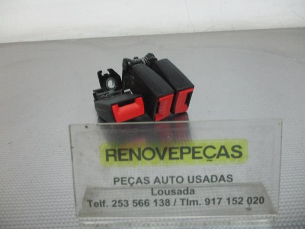 Hebilla de cinturón trasero izquierdo FORD Fiesta VI (CB1, CCN)