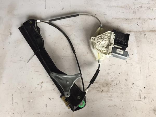 Elevador vidros frente direito VOLKSWAGEN Passat (3C2)