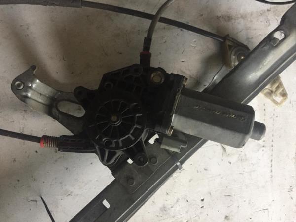 Elevador vidros frente direito PEUGEOT 206 (2A/C) Imagem-1