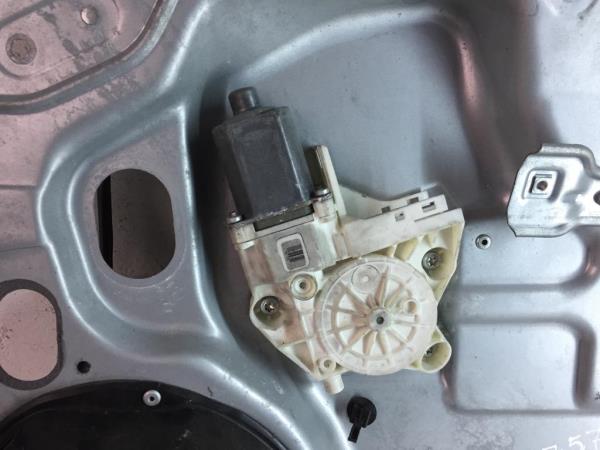 Elevador vidros frente direito FORD Focus II Carrinha (DA_) Imagem-3