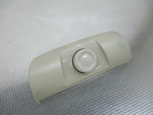 Interruptor / Botao RENAULT Laguna II Break (KG0/1_) Imagem-1