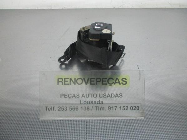 Right rear seatbelt VOLKSWAGEN Passat (3B2)