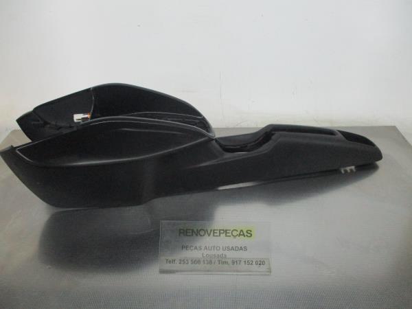 Consola central AUDI A1 (8X1, 8XK)