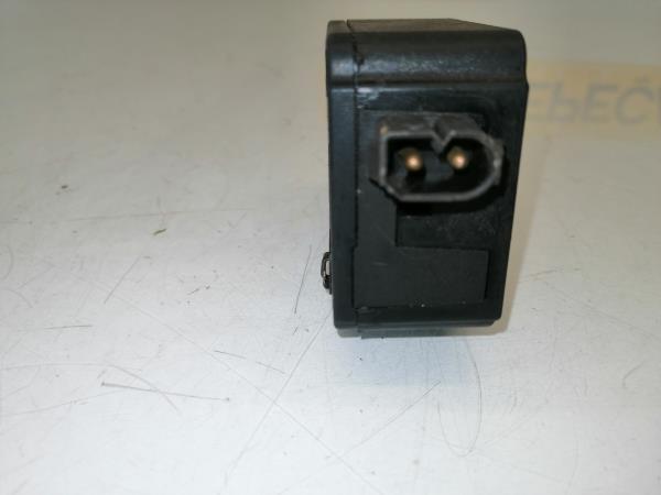 Motor Fecho Combustivel BMW 3 (E46) Imagem-2