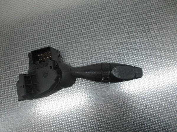 Conjunto / manetes de luzes e limpa vidros FORD Fiesta V Van Imagem-3