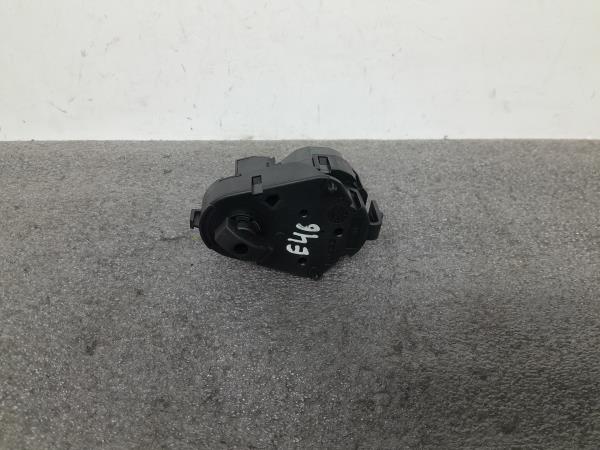 Motor del compuerta de la calefacción BMW 3 (E46) Imagem-1