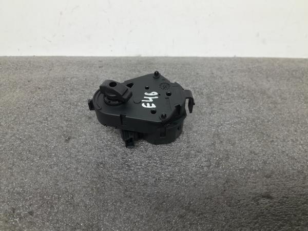 Motor del compuerta de la calefacción BMW 3 (E46) Imagem-2