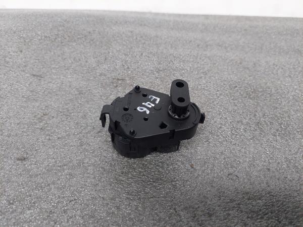 Motor del compuerta de la calefacción BMW 3 (E46)
