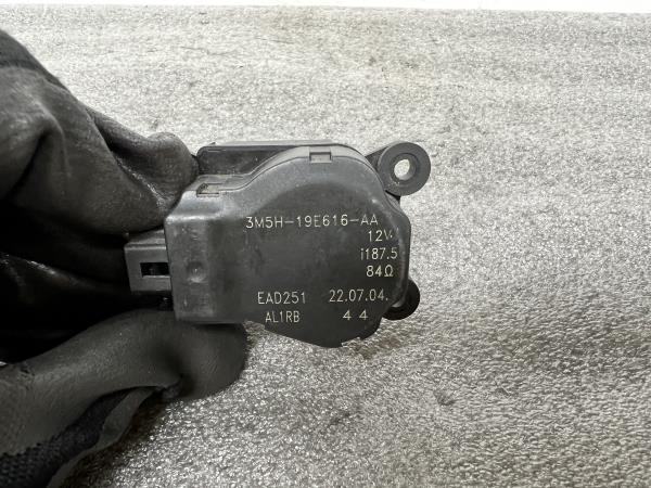 Motor del compuerta de la calefacción FORD Focus C-Max (DM2) Imagem-6