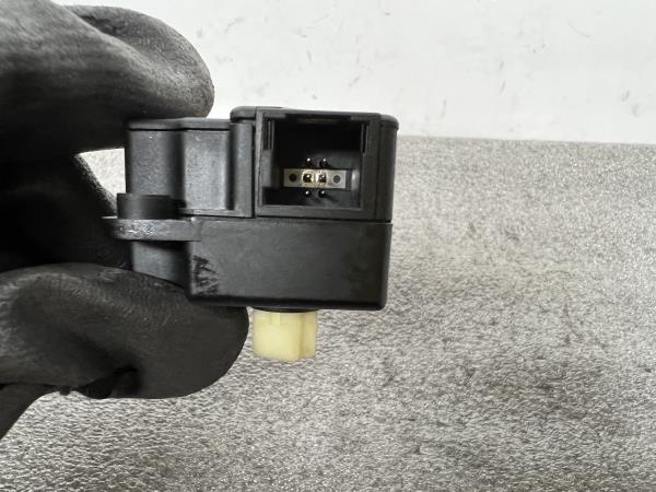 Motor del compuerta de la calefacción RENAULT Megane II (BM0/1_, CM0/1_) Imagem-2