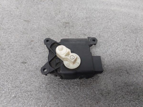 Motor del compuerta de la calefacción CITROËN C3 I (FC_)